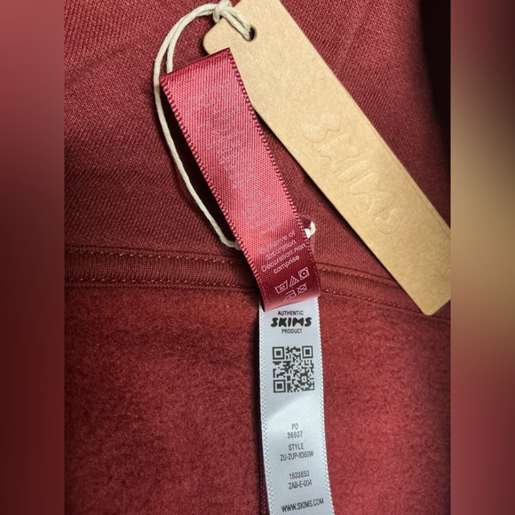 SKIMS Cotton Fleece Classic Zip Up Hoodie in Merlot Size Large Relaxed Fit NWT - Picture 12 of 15